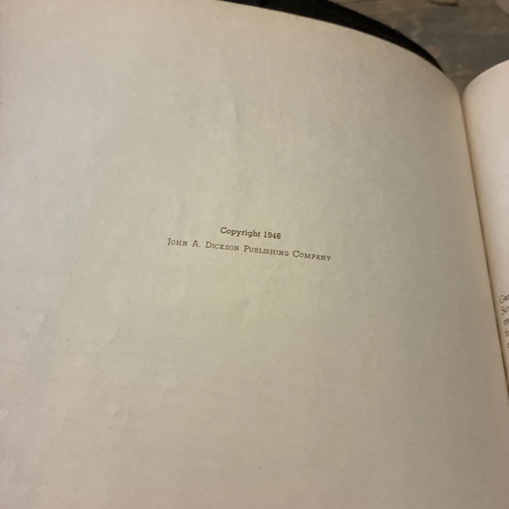 The Holy Bible: The Good Leader Bible (1946 Leather) Goodwill Distributors Large